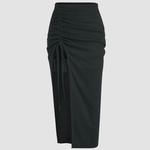 Drawstring Solid Ribbed Knit Midi Skirt